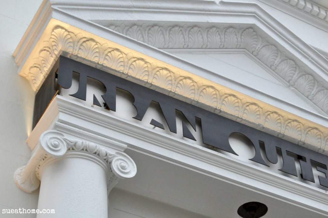 urban-outfitters-051